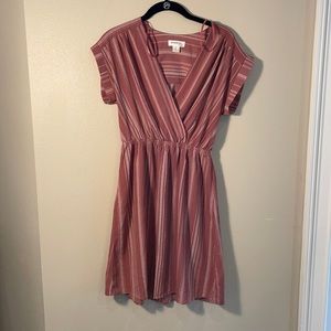 Monteau Dress - size small
